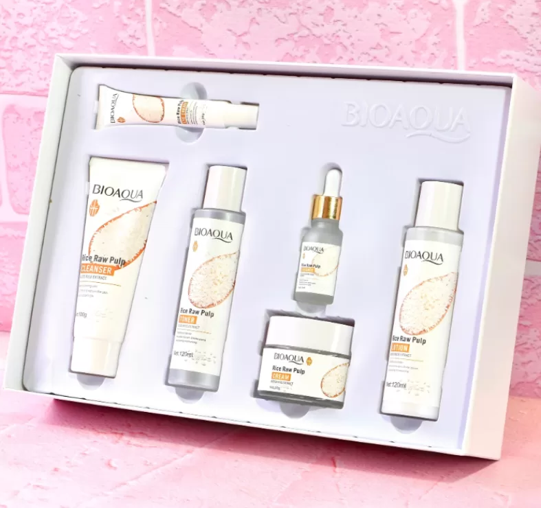 Kit Skincare Arroz Bioaqua Caja de Lujo